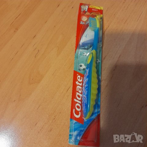 Продавам четка за зъби детска Colgate, снимка 1 - Други - 39721750