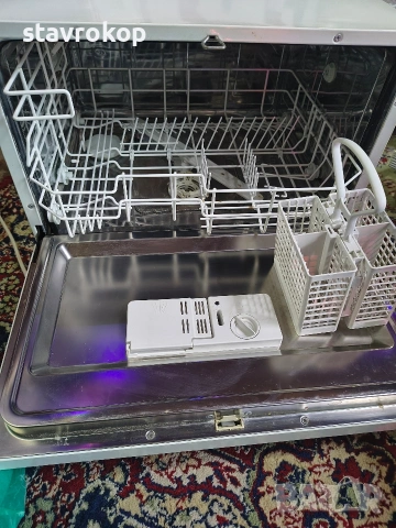 Съдомиялна Midea, снимка 4 - Съдомиялни - 53179720