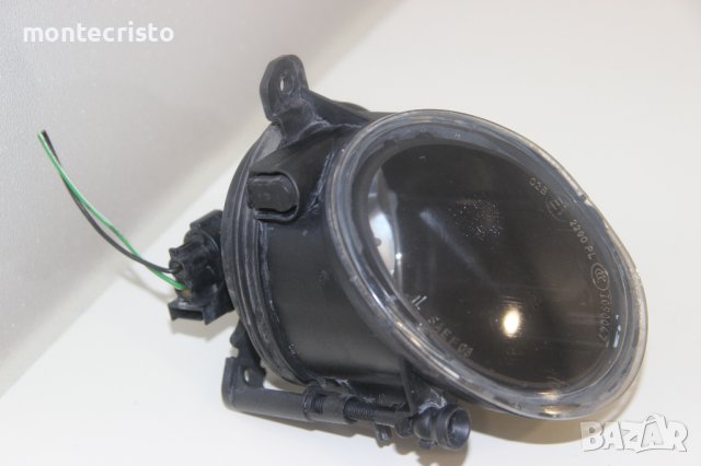 Десен халоген Volvo V50 facelift (2007-2012г.) десен фар за мъгла / 305085002, снимка 2 - Части - 41694156