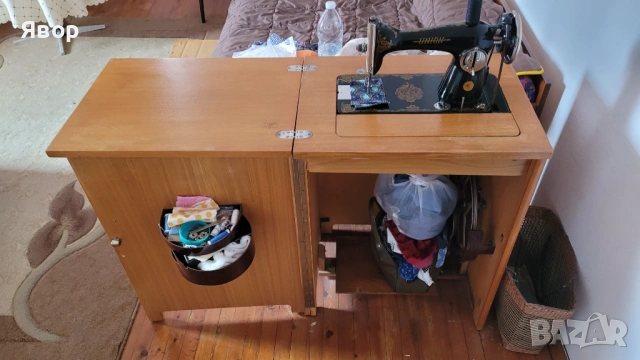 Шевна машина Union –ретро от соца,работеща, здрава. , снимка 2 - Шевни машини - 53498297