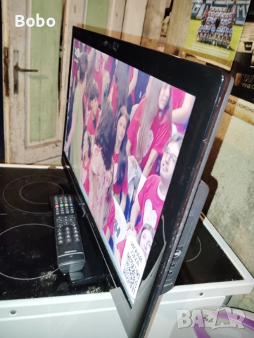 Телевизор MEDION 24 +DVD, снимка 3 - Телевизори - 52239520