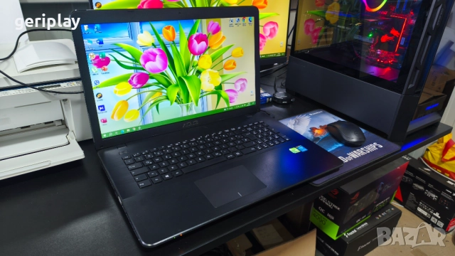 Голям и Бърз 17.3 Лаптоп ASUS с Intel Core i5 / 12Gb RAM / GeForce 920M / SSD