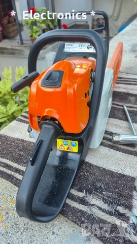 бензинова моторна резачка Stihl 211 - Като НОВА!, снимка 3 - Моторни триони/резачки - 56023625