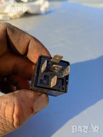 Реле Реле Volvo V23134-A52-X345 9441160, снимка 2 - Части - 53624521