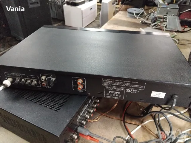 Тунер Philips , снимка 5 - Ресийвъри, усилватели, смесителни пултове - 49659431