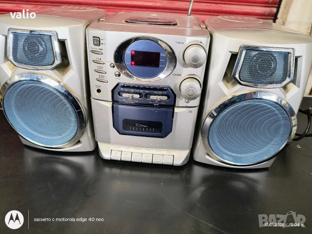 касетофон durabrand, снимка 4 - Радиокасетофони, транзистори - 53062093