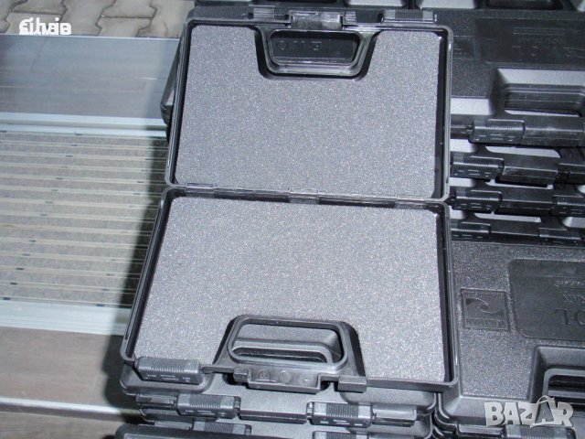 Пластмасова кутия със заключващ механизъм