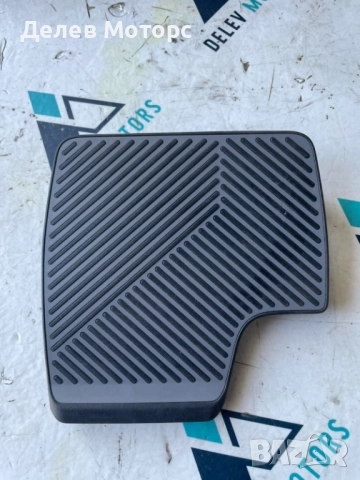 Интериорна част 9835808180 от Citroen C4 3B 1.5 Blue HDI, 131 ph., engine YHZB, 5 000 km., automatic