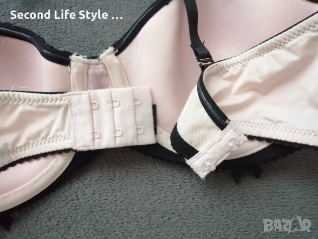 75B Hunkemoller розов луксозен сутиен с черна дантела, сладки панделки и детайли, снимка 5 - Бельо - 52907723