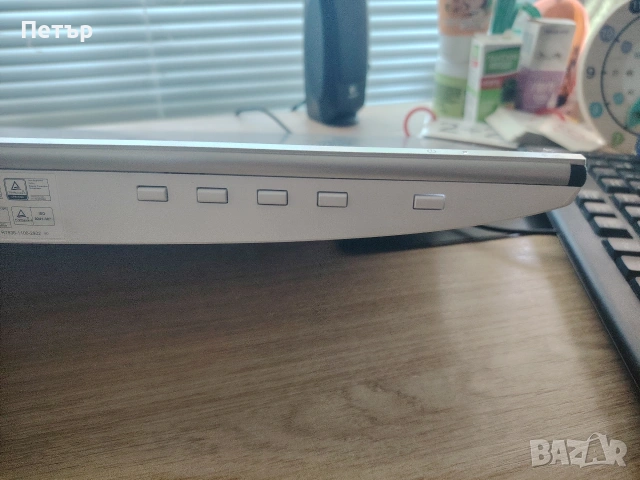 Монитор HP 24fw , снимка 10 - Монитори - 53707336