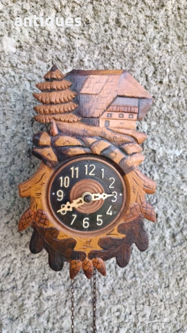Стенен немски дървен часовник Шварцвалд - Forest house, снимка 6 - Антикварни и старинни предмети - 53411842