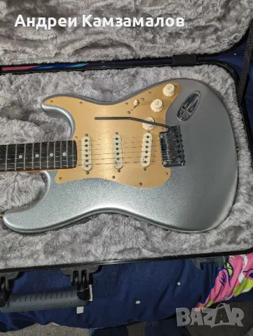Fender Ultra Stratocaster, снимка 2 - Китари - 47798785