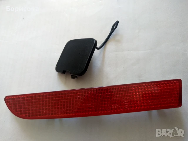 Капачка и рефлектор за задна броня на BMW, снимка 3 - Части - 51117072