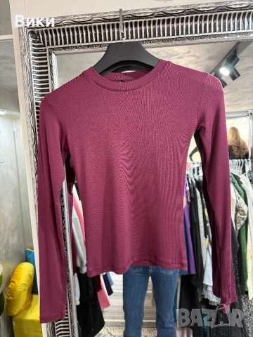 Нова блуза в размер S, снимка 2 - Блузи с дълъг ръкав и пуловери - 52927255