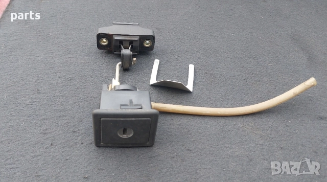 Ключалка Заден Капак Рено Клио 1 (Ч), снимка 2 - Части - 51981871