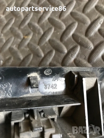 Външна дръжка за отваряне на багажник за Peugeot 407 (2003-2008) 3742, снимка 2 - Части - 53683816