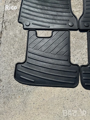 Оригинални Гумени Стелки за Мерцедес!, снимка 4 - Аксесоари и консумативи - 50985600