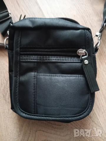 Малка черна чантичка от Jack Daniels