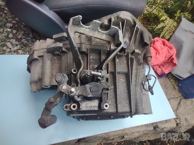 скоростна кутия A1683602400 Мерцедес Mercedes А160, снимка 5 - Части - 41809575