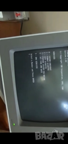 Винтидж ретро XT компютър IBM с цеетен монитор , снимка 4 - Антикварни и старинни предмети - 48451766