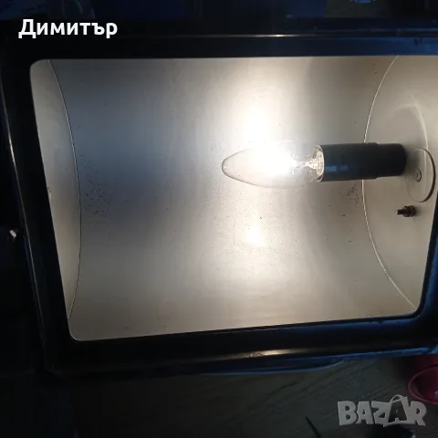 Рядък комплект за тъмна стая ORWO – Лампа + 7 защитни филтъра (18/24 см), снимка 3 - Светкавици, студийно осветление - 56102723