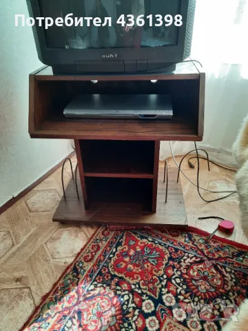 шкаф за телевизор от дърво, снимка 2 - Шкафове - 48728834