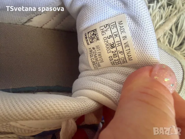 Кецове кожа adidas , снимка 3 - Кецове - 56019384