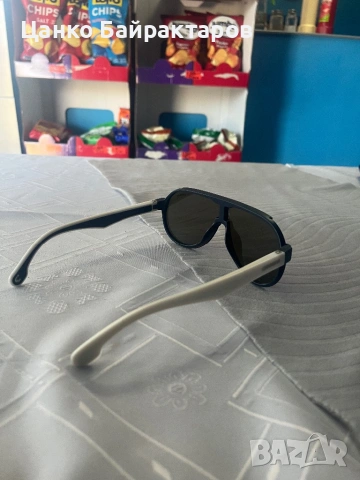 Слънчеви очила Carrera, снимка 6 - Слънчеви и диоптрични очила - 53860215