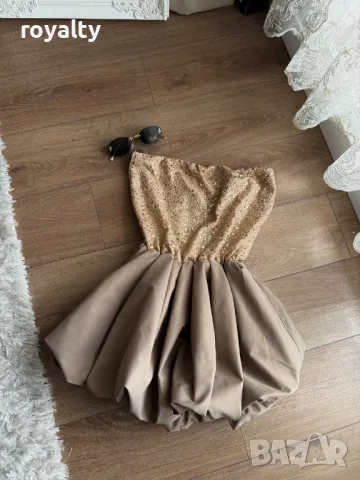 Дамска рокля 