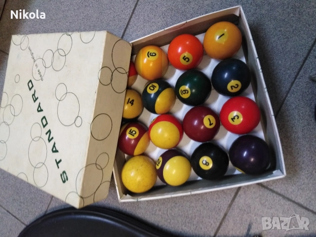 Билярдни топки, 2 хилки за тенис Dragon и ракета за тенис Wilson Pro Matrix, снимка 2 - Други спортове - 52011325