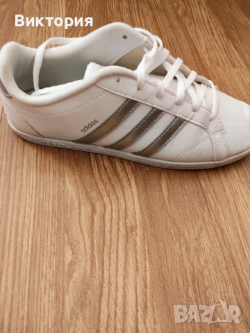 Маратонки Adidas , снимка 2 - Маратонки - 51309224