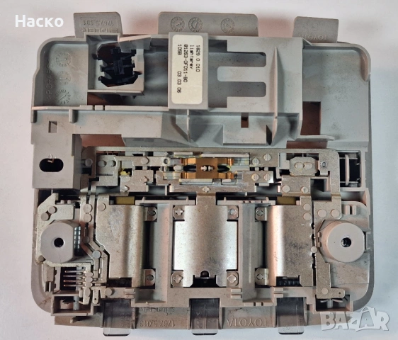 Плафон Toyota Corolla Verso Тойота Корола Версо 2004г-2008г, снимка 2 - Части - 53749001