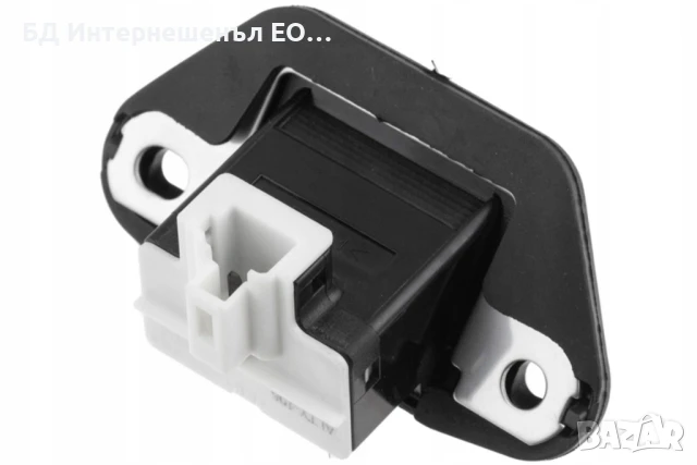 84945-33020  Бутон за отваряне на багажник, Lexus, ES, снимка 2 - Части - 51286310