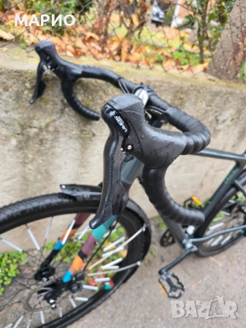 Гравел Bergamont Grandurance 4 Като нов 2x9 Sora дискови спирачки, снимка 4 - Велосипеди - 52523240