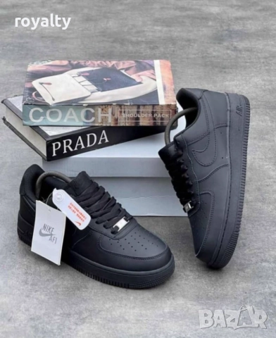 Nike Air Force Черни Дамски Маратонки 