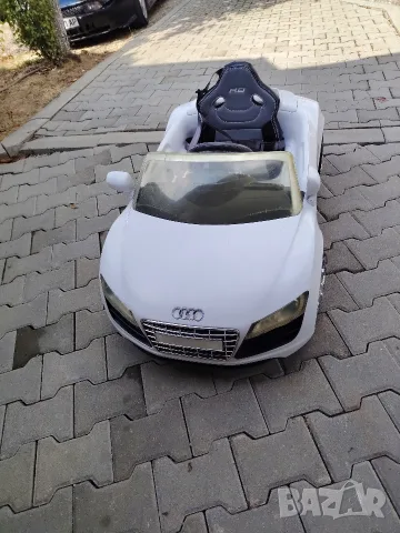 Детска електрическа кола