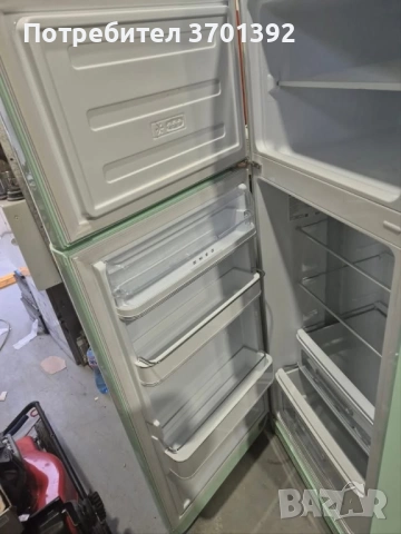 Хладилник Smeg, снимка 6 - Хладилници - 52327414