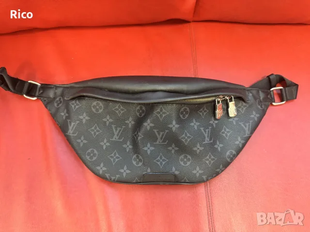 Louis Vuitton Eclpse Body Bag Оригинална Чанта, снимка 2 - Чанти - 55890681