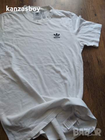 adidas Originals Essential - страхотна мъжка тениска КАТО НОВА, снимка 7 - Тениски - 36358230