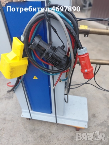 Машина за точковозаваряване, снимка 2 - Други машини и части - 52958268