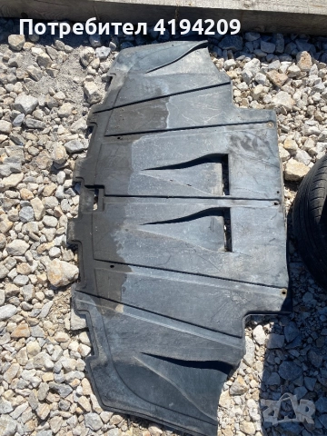 Кора под мотора ауди 100 ауди А6 ц4 цена 50 лв 