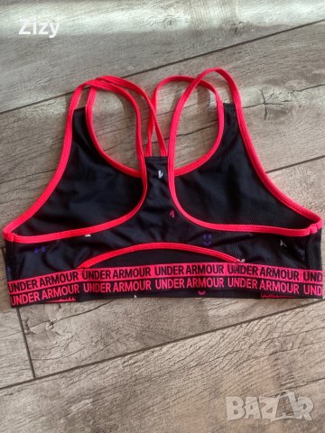 Under Armour спортен сутиен, снимка 3 - Корсети, бюстиета, топове - 33959190