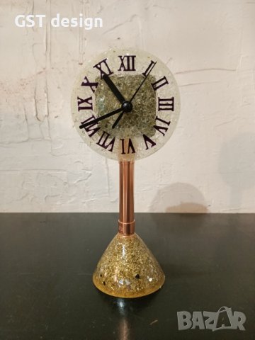 Часовник Кристали Епоксидна смола Топ За Бюро Мебели Етажерка Медни тръби Минималистичен, снимка 1
