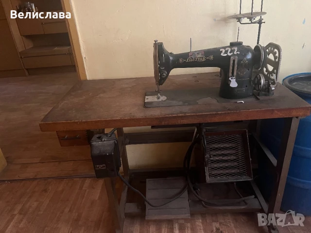 Продавам шевна машина Лучник, снимка 2 - Шевни машини - 51051222