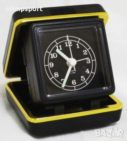 Будилник с кутия. Материал: PVC. Цвят: черен. Тегло: 90г. Р-ри разгънат: 7х7х8см. Р-ри сгънат: 7х7х3