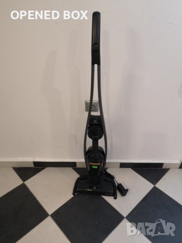 Вертикална прахосмукачка 2in1 Electrolux Pure Q9 PQ91-40GG, 45W, 21.6V, Автономия 51 мин, Сив, снимка 6 - Прахосмукачки - 40051975