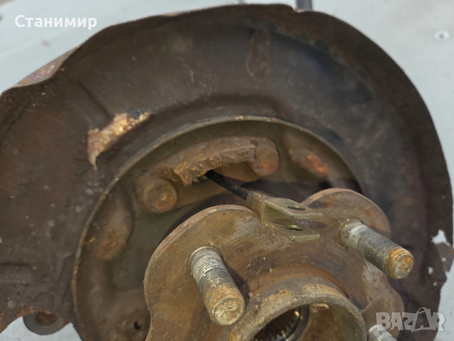 Шенкел Нисан Хтрайл 2005г ,заден десен., снимка 4 - Части - 52612336