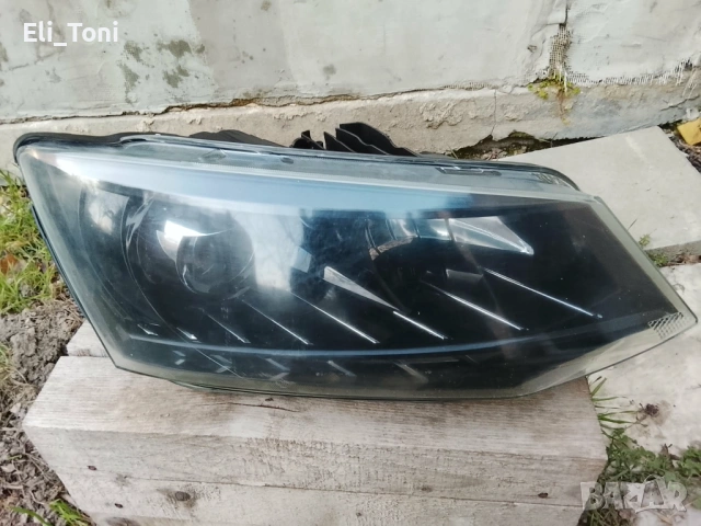 Десен фар за Шкода Фабия 3, снимка 10 - Части - 53739915