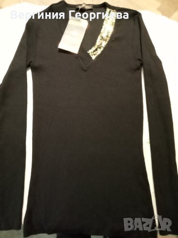 Блуза с декорация от пайети , снимка 1 - Блузи с дълъг ръкав и пуловери - 42394845