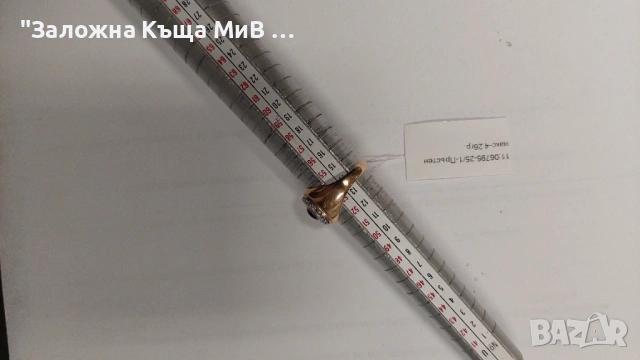 Дамски Златен пръстен 4.26гр, снимка 4 - Пръстени - 53027075